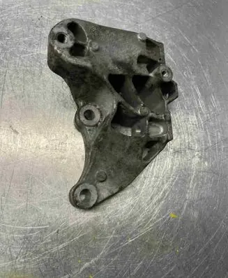Seat Altea Gearbox mounting bracket 1K0199117A