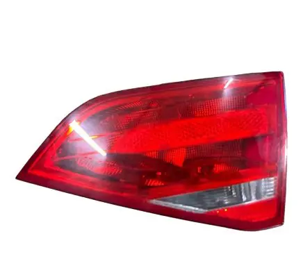 Audi A4 S4 B8 8K Tailgate rear/tail lights 8K5945094