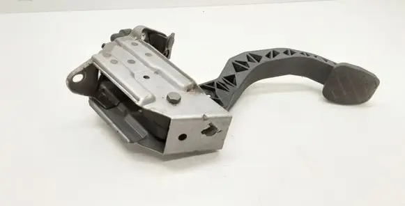 Clutch pedal