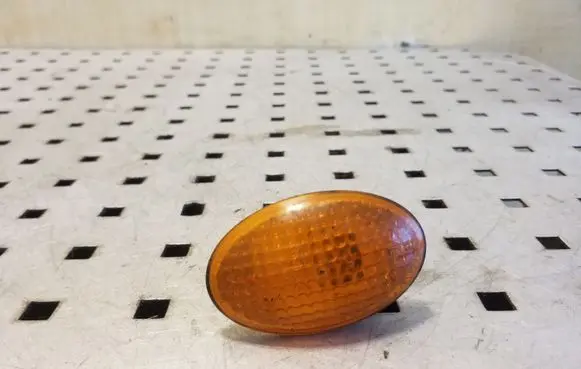 Opel Sintra Front fender indicator light 90386318