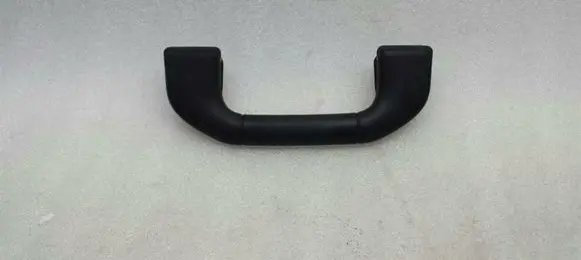Mercedes-Benz C W204 Front interior roof grab handle A2048100051