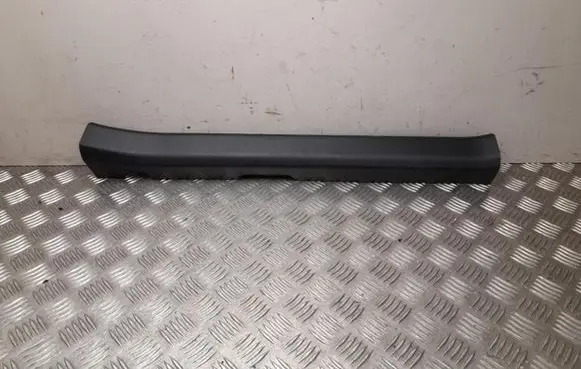 Lexus ES VII XZ10 Front sill trim cover 6791433180
