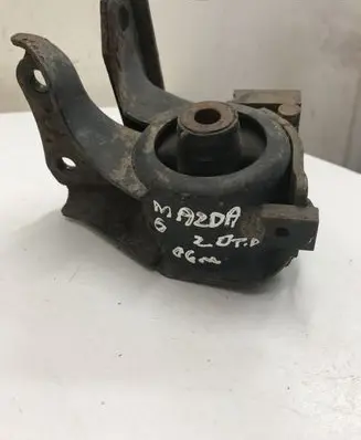 Mazda 6 Engine mount bracket G22GG22G