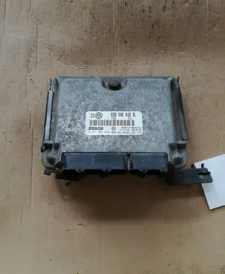 Volkswagen Golf IV Engine control unit/module 038906018BL 0281001845