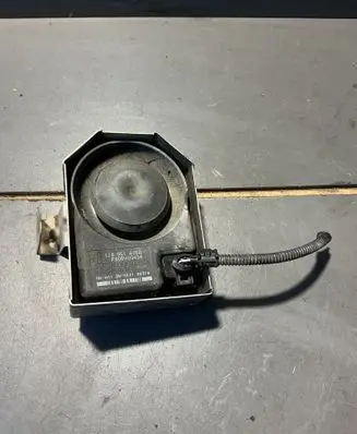Volkswagen Transporter - Caravelle T5 Alarm system siren 1J0951605A