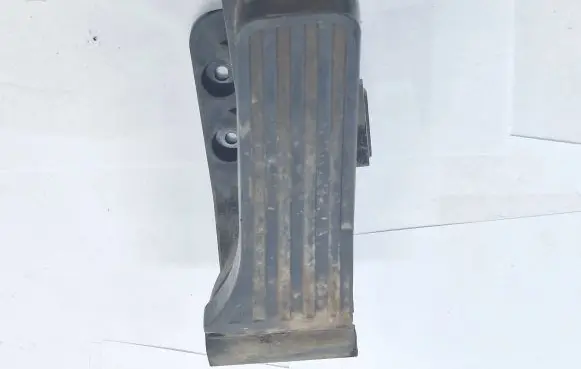 Mercedes-Benz C W204 Accelerator throttle pedal