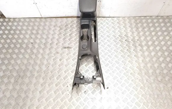 Opel Astra K Center console 391245502