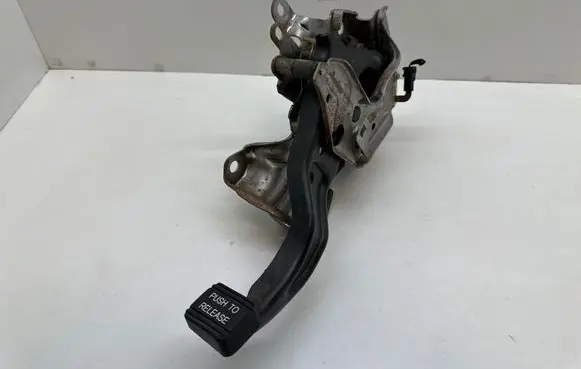 Dodge Durango III Hand brake release handle 