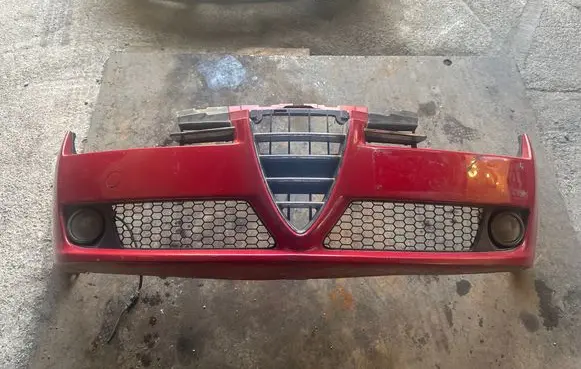 Alfa Romeo 159 Front bumper