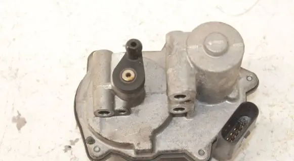 Audi A4 S4 B8 8K Intake manifold valve actuator/motor 03L129086