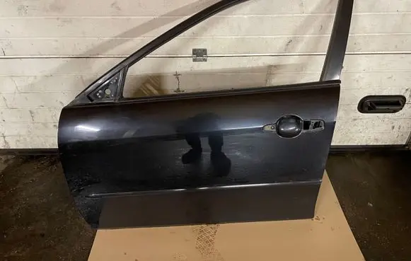 Mazda 6 Front door