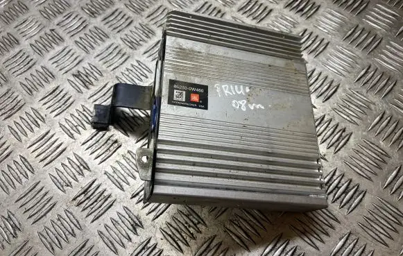 Toyota Prius (NHW20) Sound amplifier 862800W460