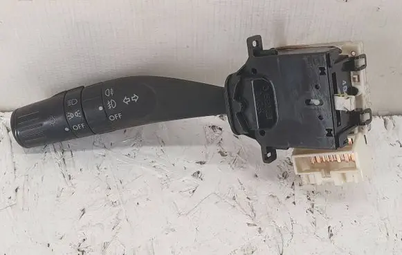 Subaru Outback Indicator stalk 17A089C