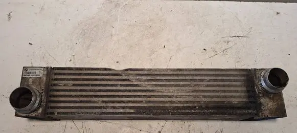 BMW 7 E65 E66 Intercooler radiator 7791909 D2214000