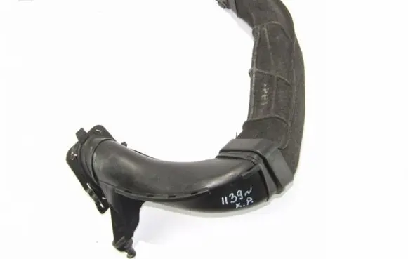 Land Rover Freelander 2 - LR2 Turbo air intake inlet pipe/hose 6G929A675BC