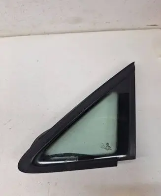Volkswagen Touran I Front triangle window/glass 1T0845411