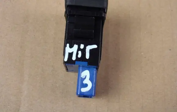 Mitsubishi Outlander ESP (stability program) switch 299165643