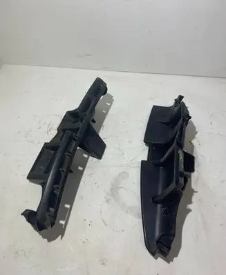 Volvo C30 Rear bumper mounting bracket 30657219 30657218