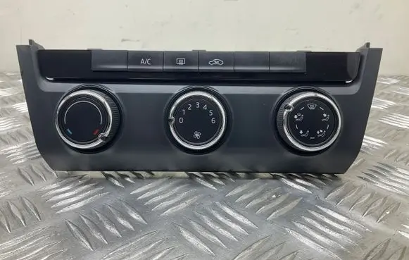 Skoda Octavia Mk3 (5E) Climate control unit 5E0820047M 5E0863152