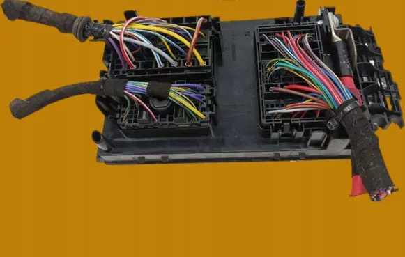 Opel Astra J BSM Control unit 13368641
