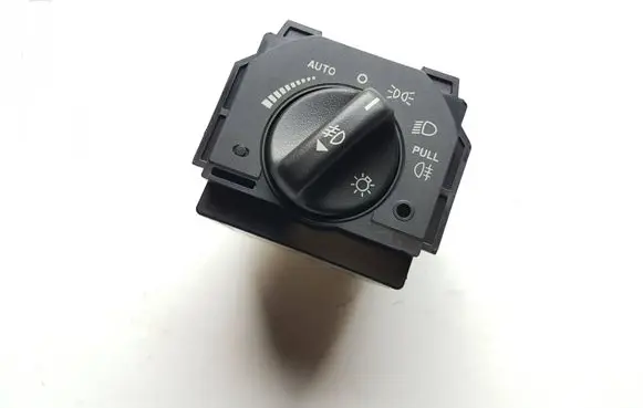 Jaguar S-Type Light switch XR8311654CC