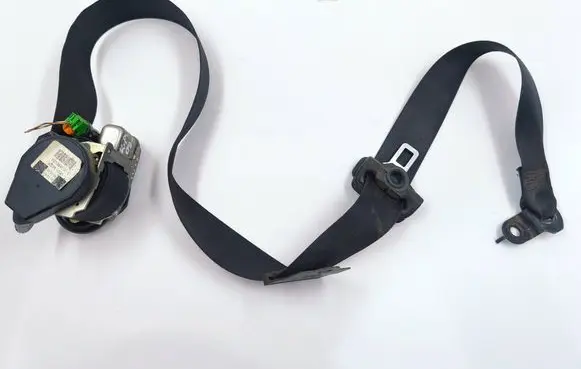 Mercedes-Benz Sprinter W906 Front seatbelt 601384100 000R000