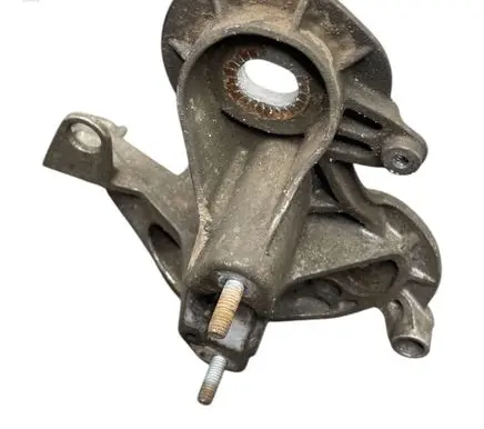 Audi A6 S6 C6 4F Engine mounting bracket 4F0199351AA