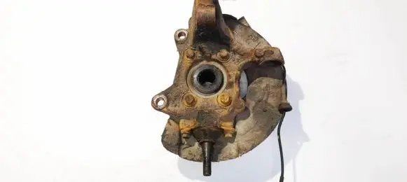 Front wheel hub
