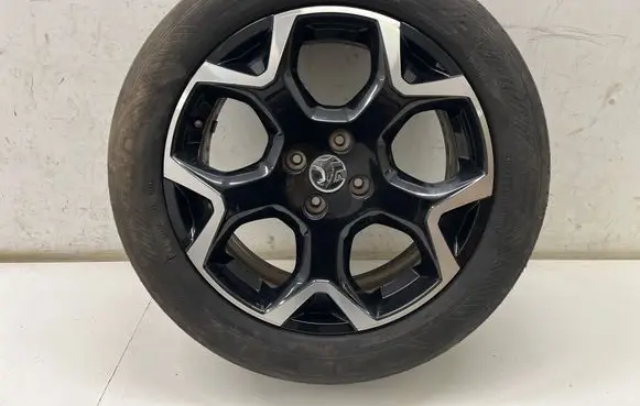 Opel Mokka B R18 alloy rim 9835097680