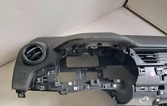 Renault Zoe Dashboard 0080P1110026 646073300B 985155799R