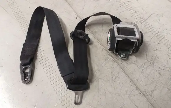 Audi A4 S4 B7 8E 8H Front seatbelt 8E0857706F