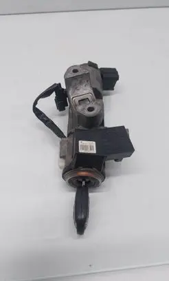 Toyota Avensis T250 Ignition lock 736661A