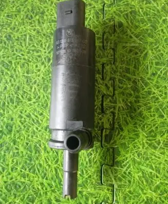 BMW M5 Headlight washer pump 69730097 577863