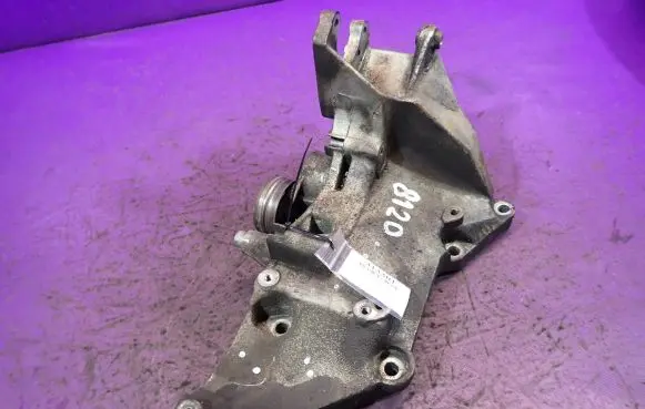 Generator/alternator bracket