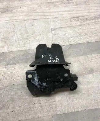 Audi A6 S6 C6 4F Tailgate/trunk/boot lock/catch/latch 8P4827505C