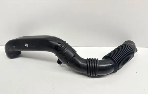 Peugeot 3008 I Air intake hose/pipe 9660502880