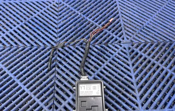 Windshield/windscreen camera