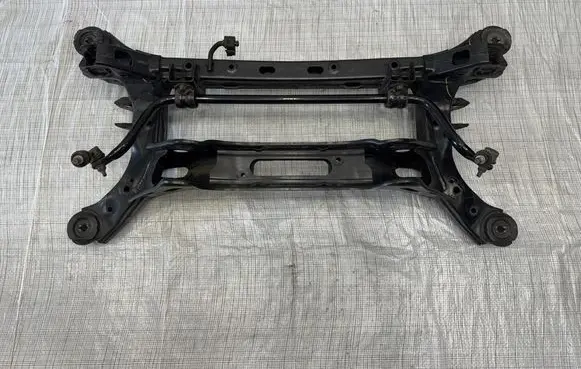 Hyundai Tucson TL Rear axle beam with reductor 