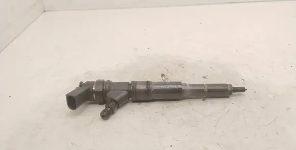 Fuel injector