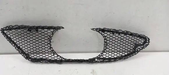 Mercedes-Benz C AMG W203 Front bumper lower grill