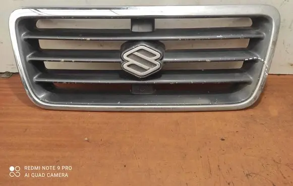 Suzuki Grand Vitara I Front grill 7211477