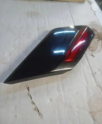 Citroen C4 III e-C4 Tailgate rear/tail lights 9835109780