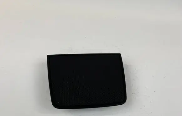 Maserati Ghibli Dash center speaker trim cover 670001677