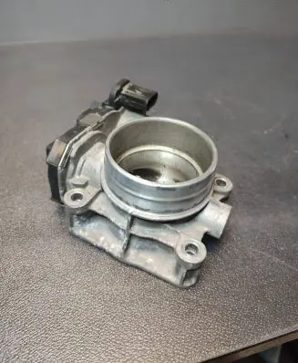 Opel Insignia A Electric throttle body valve 12627067DA
