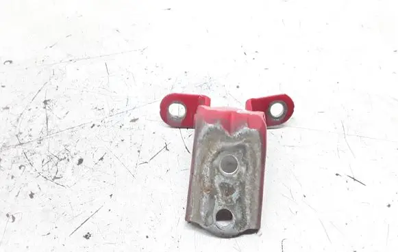 Hyundai Getz Front door upper hinge