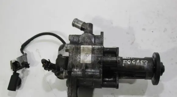 BMW 7 F01 F02 F03 F04 Power steering pump 6796493