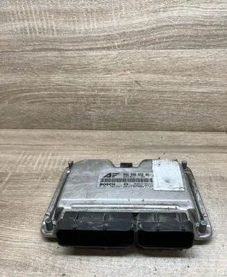 Seat Alhambra (Mk1) Engine control unit/module 06A906032QK 0261208687
