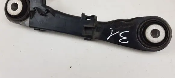 BMW 5 G30 G31 Rear upper control arm/wishbone 6867537