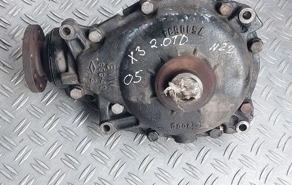BMW X3 E83 Front differential 7540626