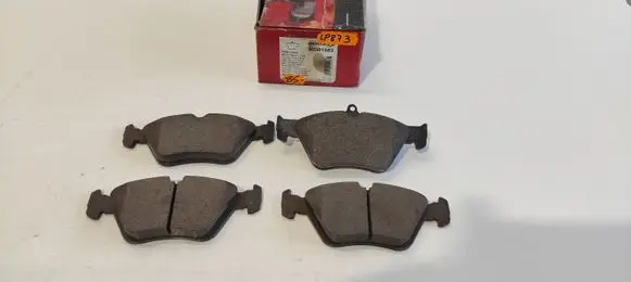 Opel Omega B1 Brake pads (front) LP873 D644 21411175